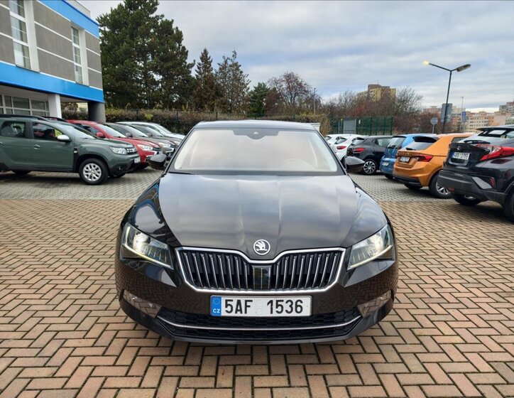 Škoda Superb Liftback 2,0 l 140 kw