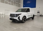 Ford Transit Courier 10