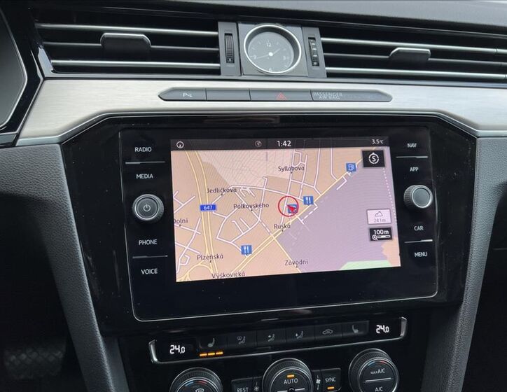 Volkswagen Passat 19