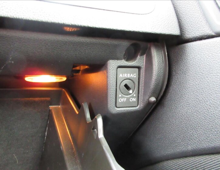 Škoda Superb Sedan / Limuzína 2,0 l 103 kw