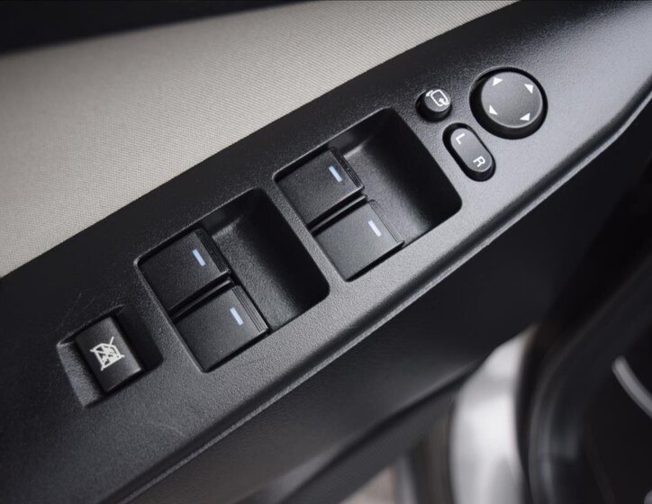 Mazda 3 Hatchback 1,6 l 77 kw