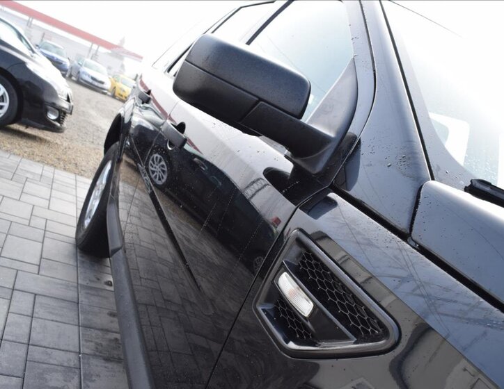 Land Rover Freelander 9