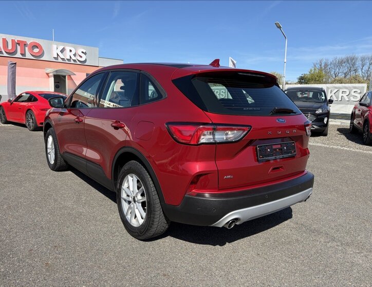 Ford Kuga Kombi 2,0 l 140 kw