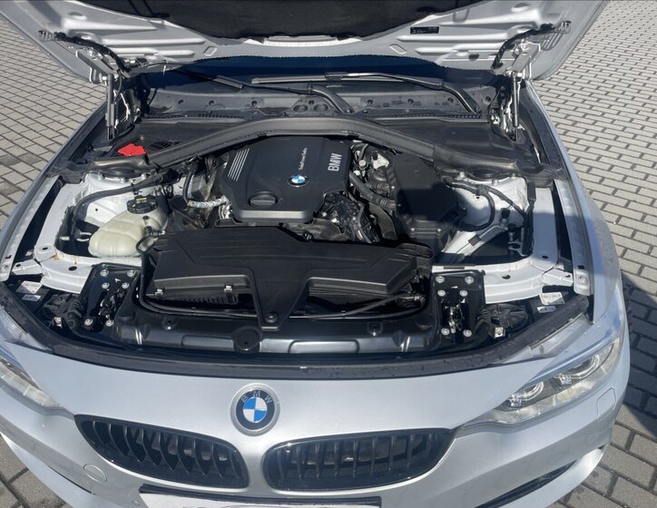 BMW Řada 4 Kupé 2,0 l 140 kw