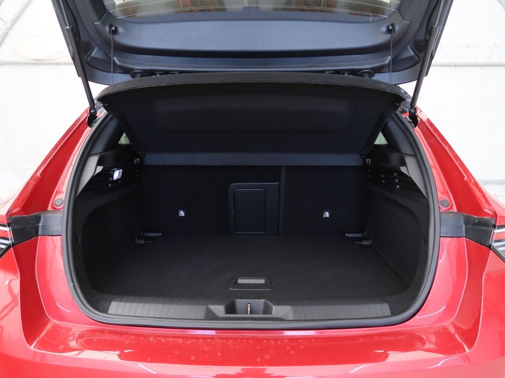 Opel Astra Hatchback 1,2 l 96 kw