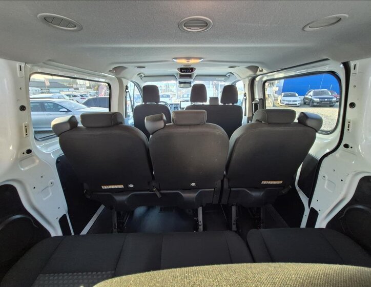 Ford Tourneo Custom MPV 2,0 l 96 kw