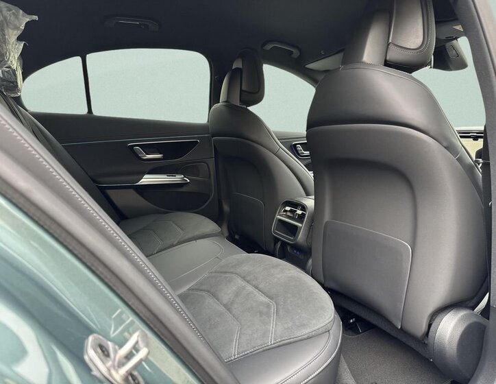 Mercedes-Benz Třídy E Sedan / Limuzína 2,0 l 167 kw