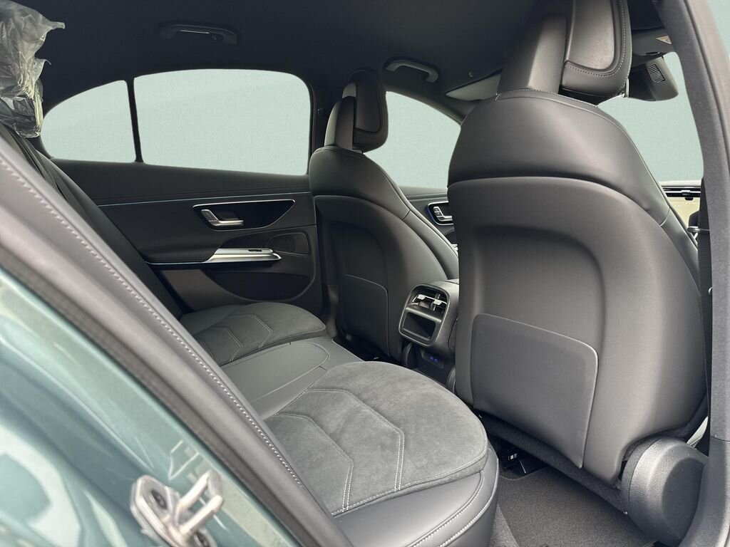 Mercedes-Benz Třídy E Sedan / Limuzína 2,0 l 167 kw