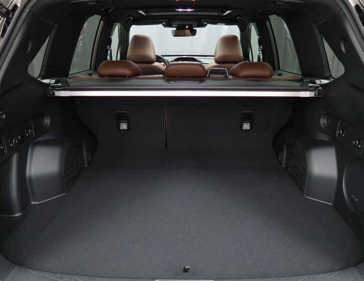 Subaru Forester SUV 2,0 l 112 kw