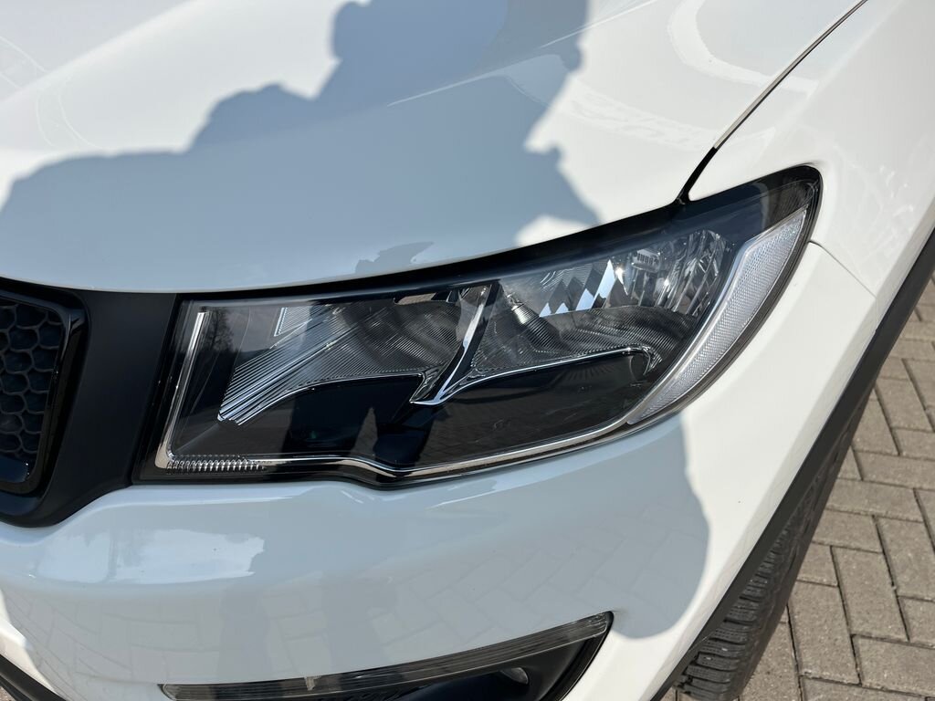 Jeep Compass SUV / Terénní 1,3 l 96 kw