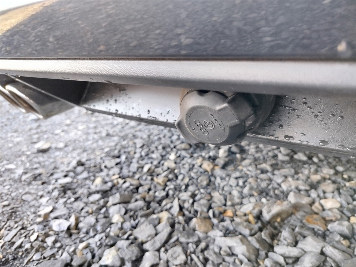 Volkswagen Golf Kombi 2,0 l 135 kw