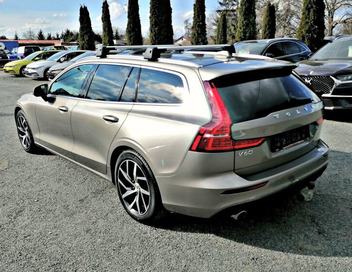 Volvo V60 Kombi 2,0 l 110 kw
