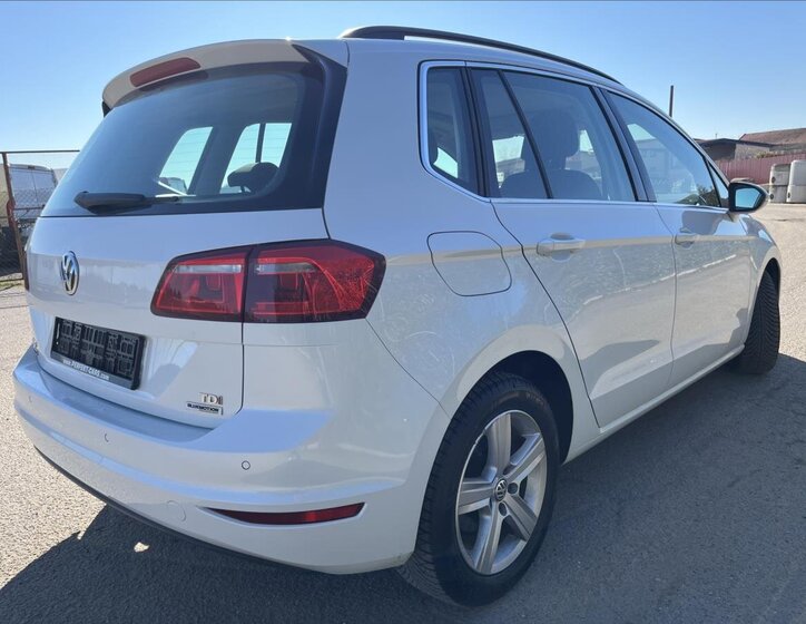 Volkswagen Golf Sportsvan Kombi 1,6 l 81 kw