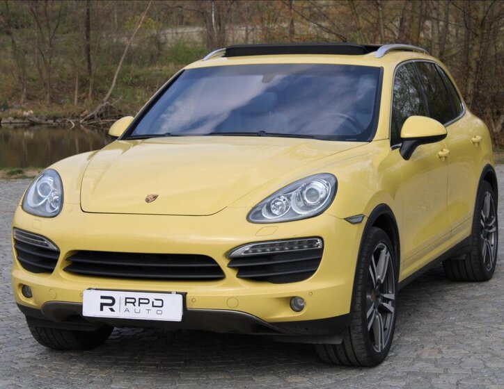 Porsche Cayenne SUV / Terénní 4,8 l 294 kw