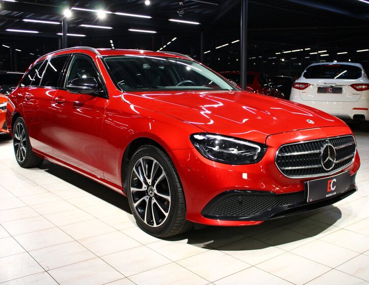 Mercedes-Benz Třídy E Kombi 2,0 l 195 kw