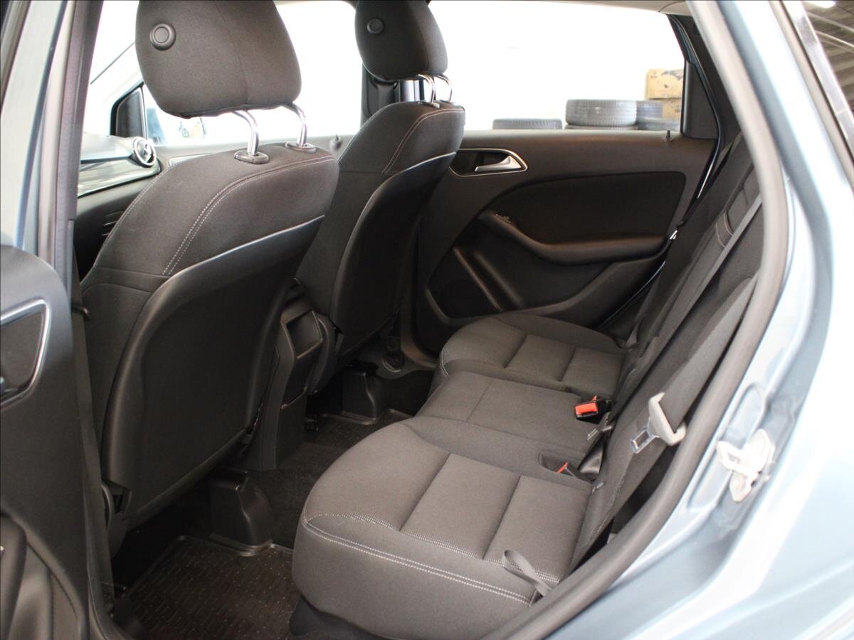 Mercedes-Benz Třídy B Kombi 1,6 l 90 kw