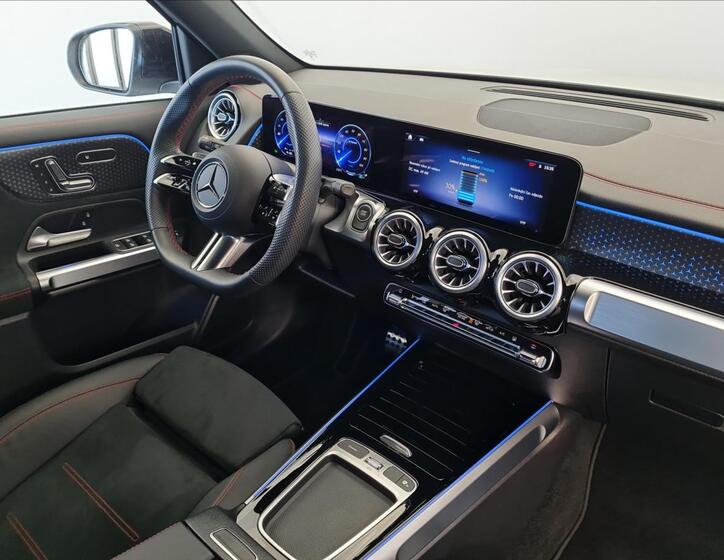 Mercedes-Benz EQB 18