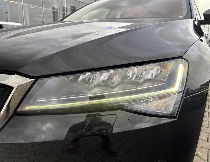 Škoda Superb Sedan 2,0 l 147 kw