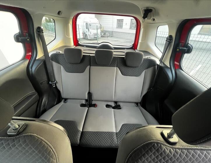 Ford Tourneo Courier 20