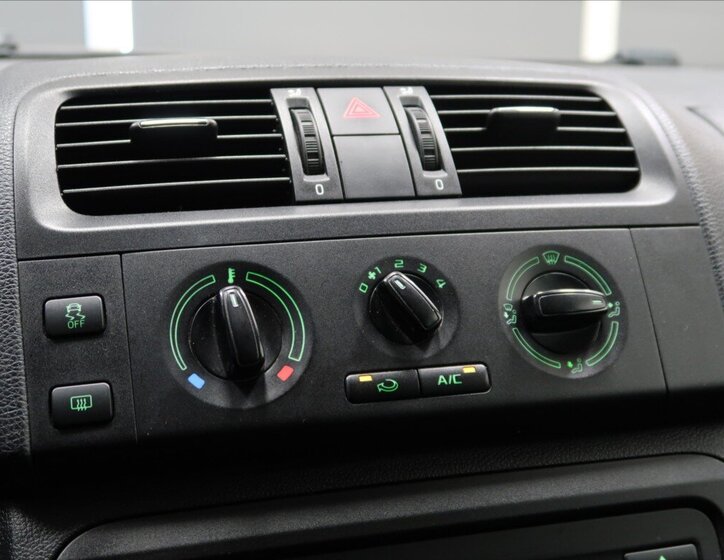 Škoda Roomster MPV 1,4 l 63 kw