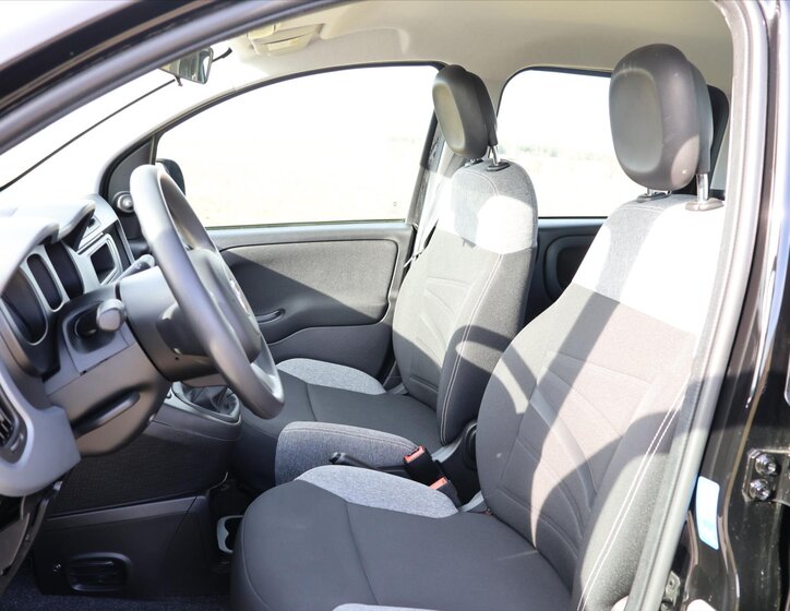 Fiat Panda Hatchback 999,0 51 kw