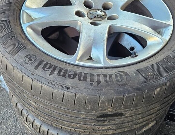 Peugeot 407 Sedan 2,0 l 100 kw