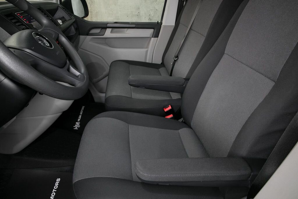 Volkswagen Transporter Skříň 2,0 l 110 kw