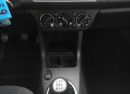 Suzuki Swift 13