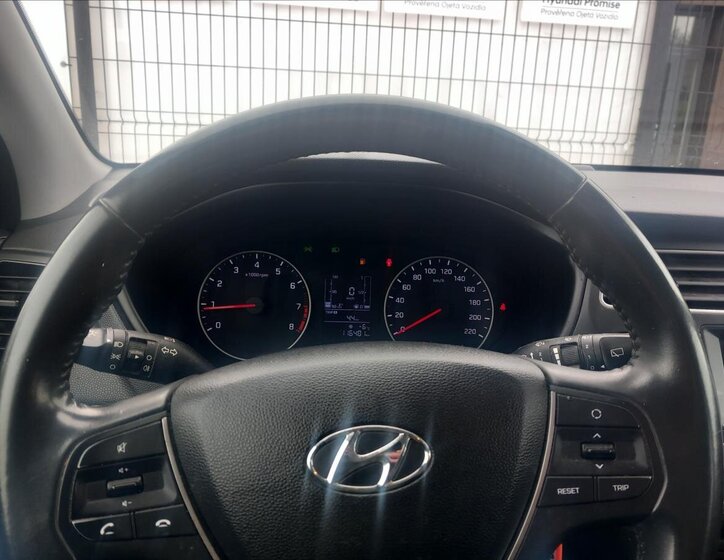 Hyundai i20 Hatchback 1,2 l 55 kw
