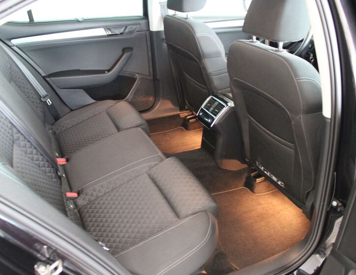 Škoda Superb Sedan 2,0 l 110 kw