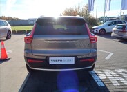 Volvo XC40 6