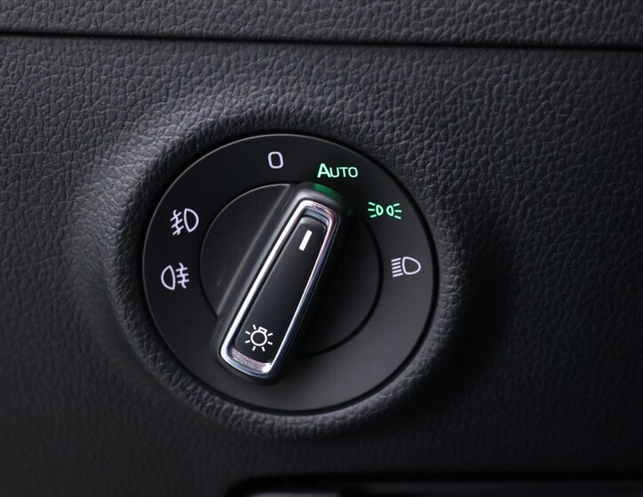 Škoda Superb Sedan 2,0 l 110 kw