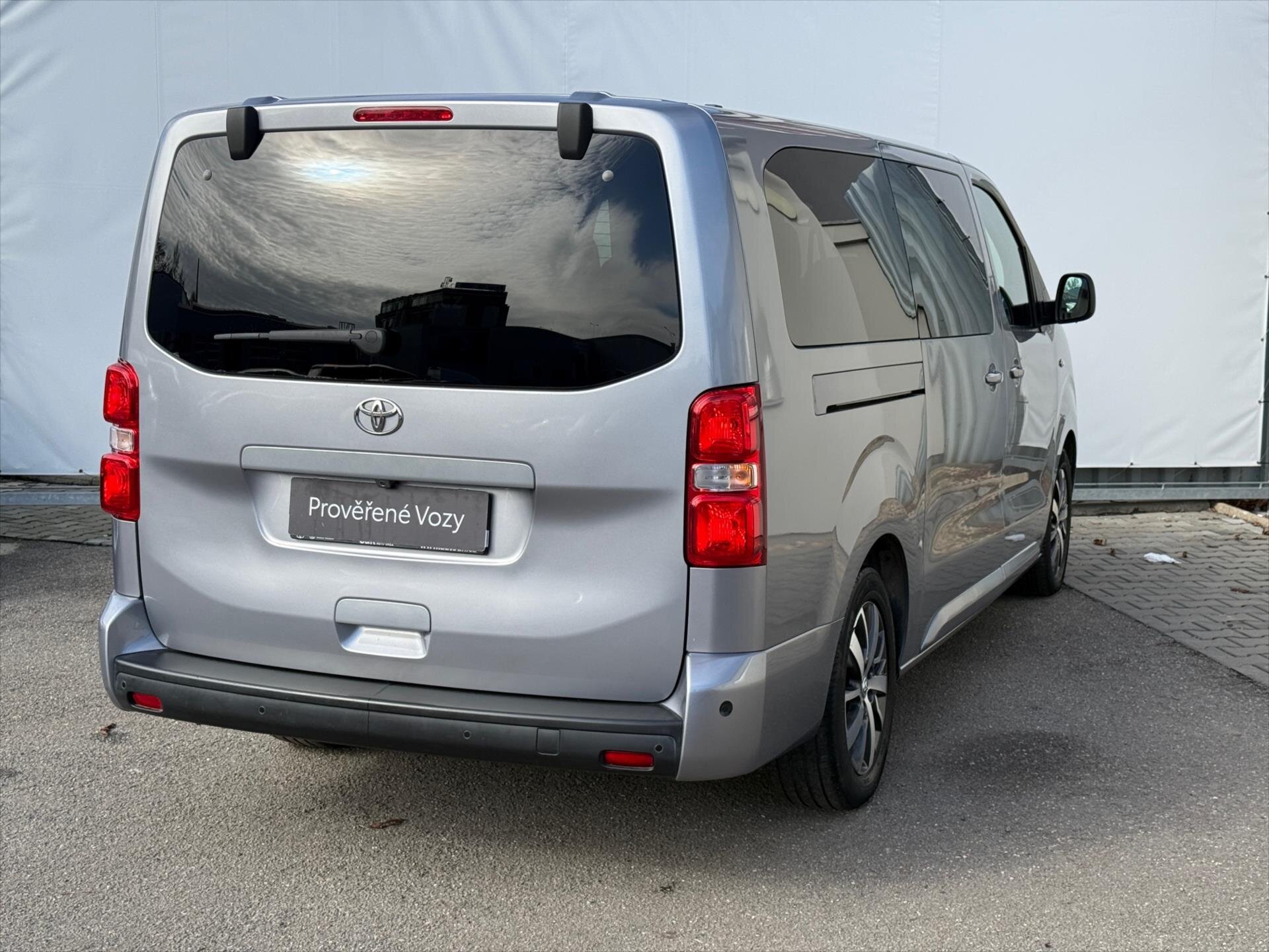 Toyota ProAce VAN-Minibus 2,0 l 130 kw