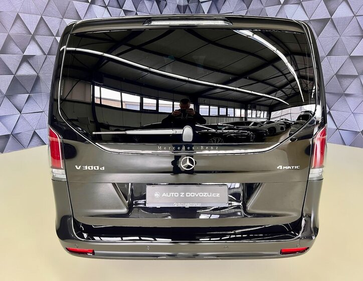 Mercedes-Benz Třídy V Hatchback 2,0 l 174 kw