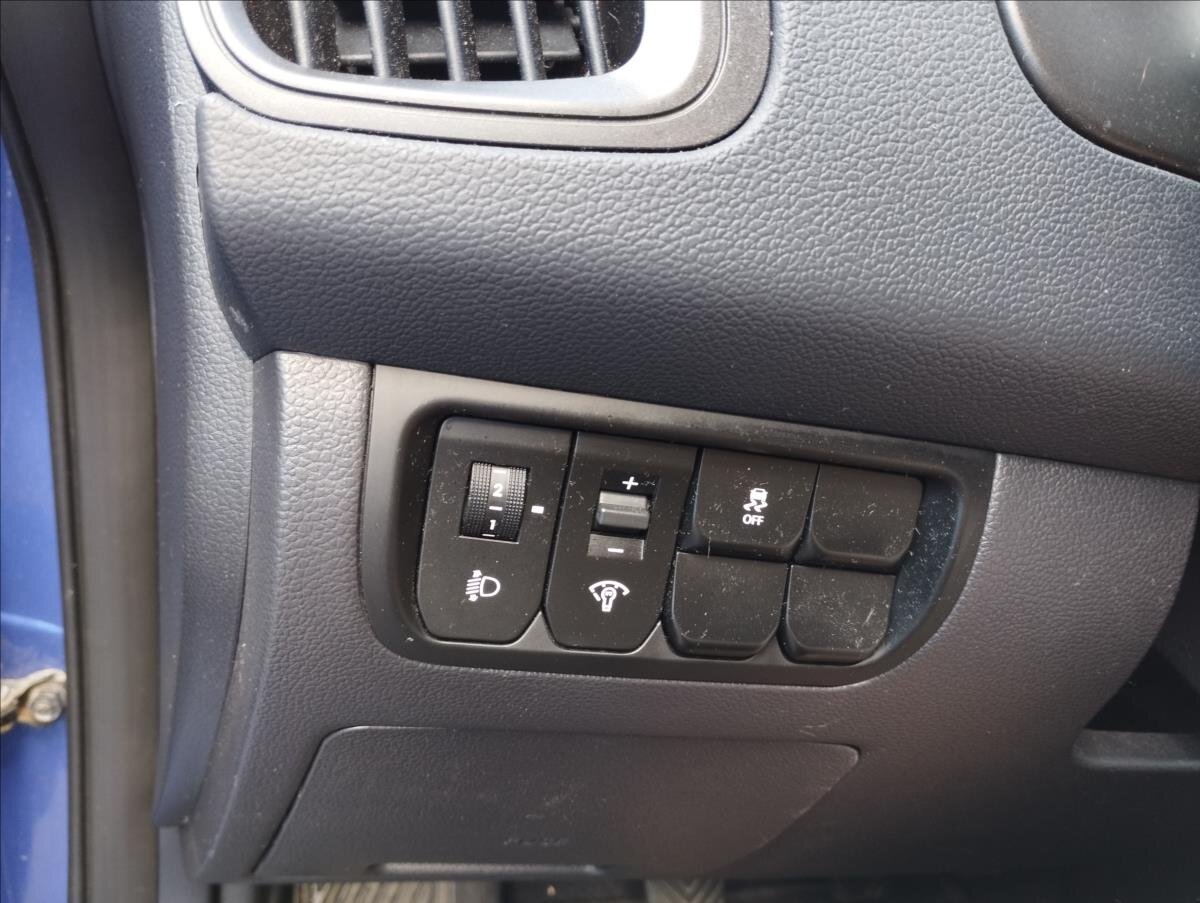 KIA Rio Hatchback 1,2 l 62 kw