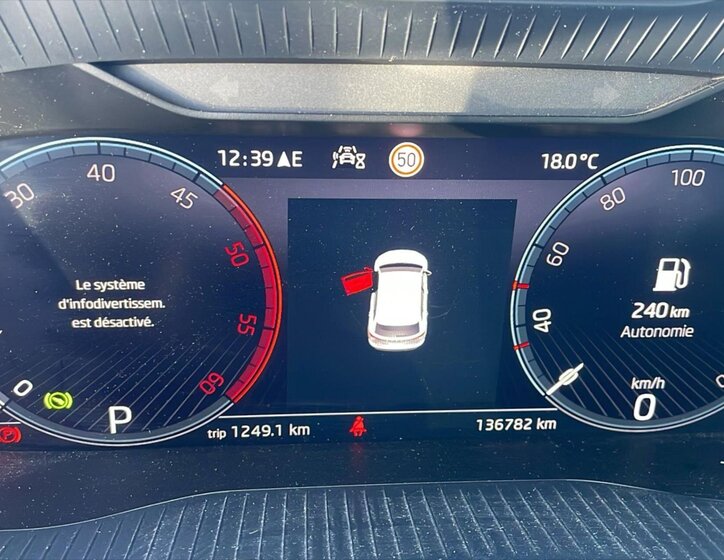 Škoda Karoq SUV / Terénní 2,0 l 85 kw