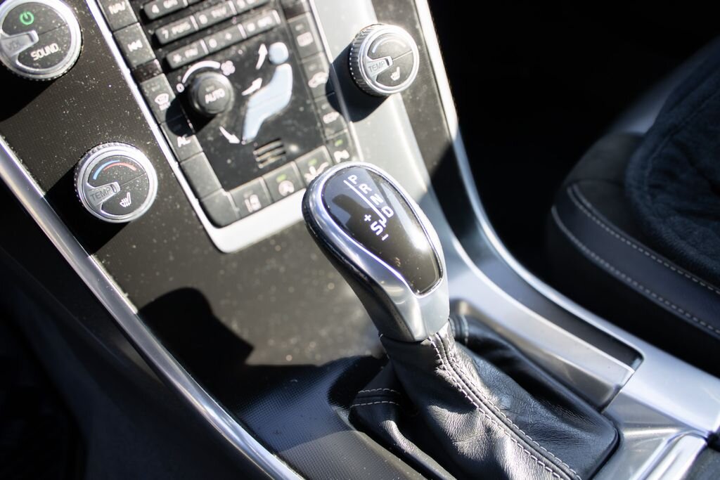 Volvo XC60 SUV / Terénní 2,0 l 140 kw