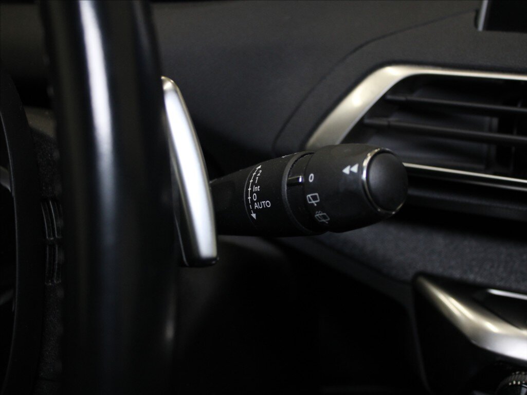 Peugeot 3008 SUV / Terénní 1,2 l 96 kw