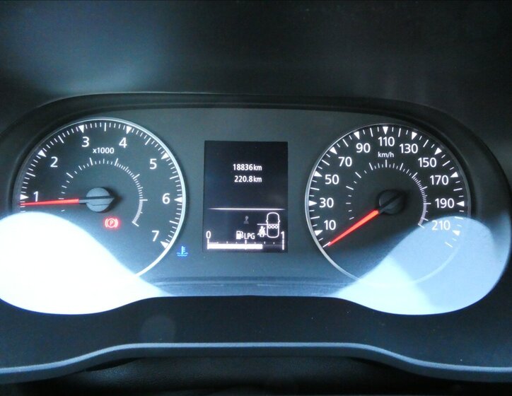 Dacia Duster SUV 999,0 67 kw