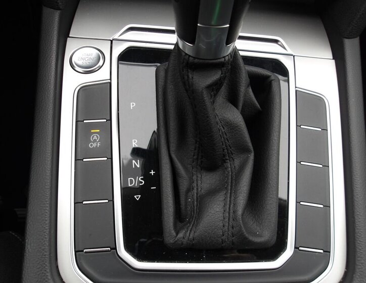 Volkswagen Passat Kombi 1,6 l 88 kw