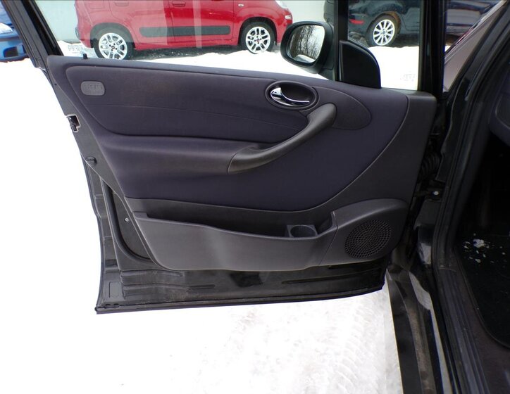 Mercedes-Benz Třídy A Kombi 1,6 l 60 kw