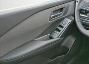 Nissan Qashqai SUV / Terénní 1,3 l 116 kw