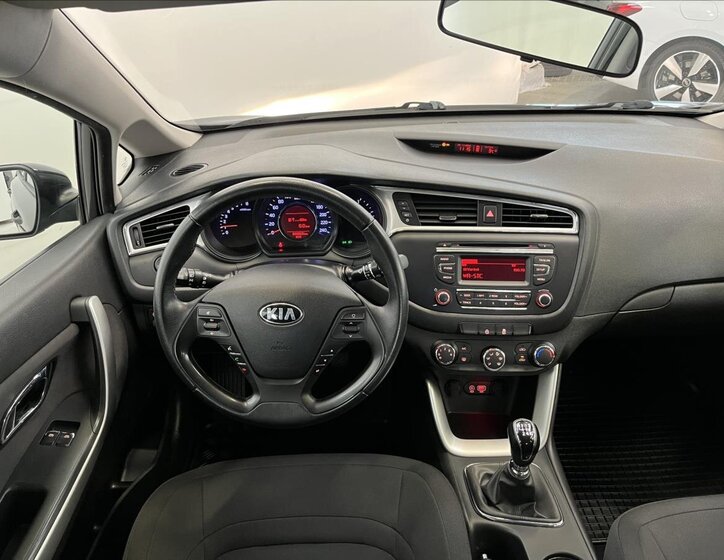 KIA Ceed 5
