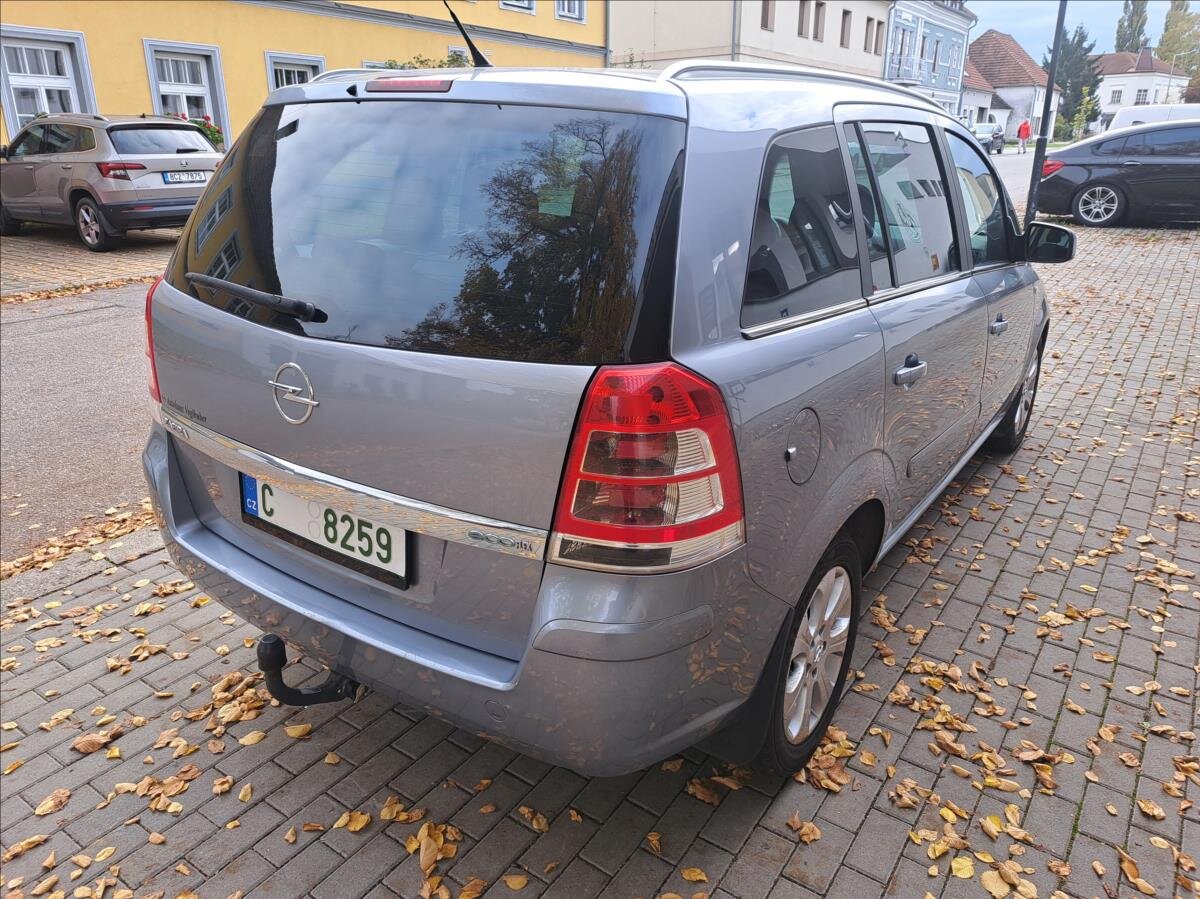 Opel Zafira Kombi 1,7 l 81 kw