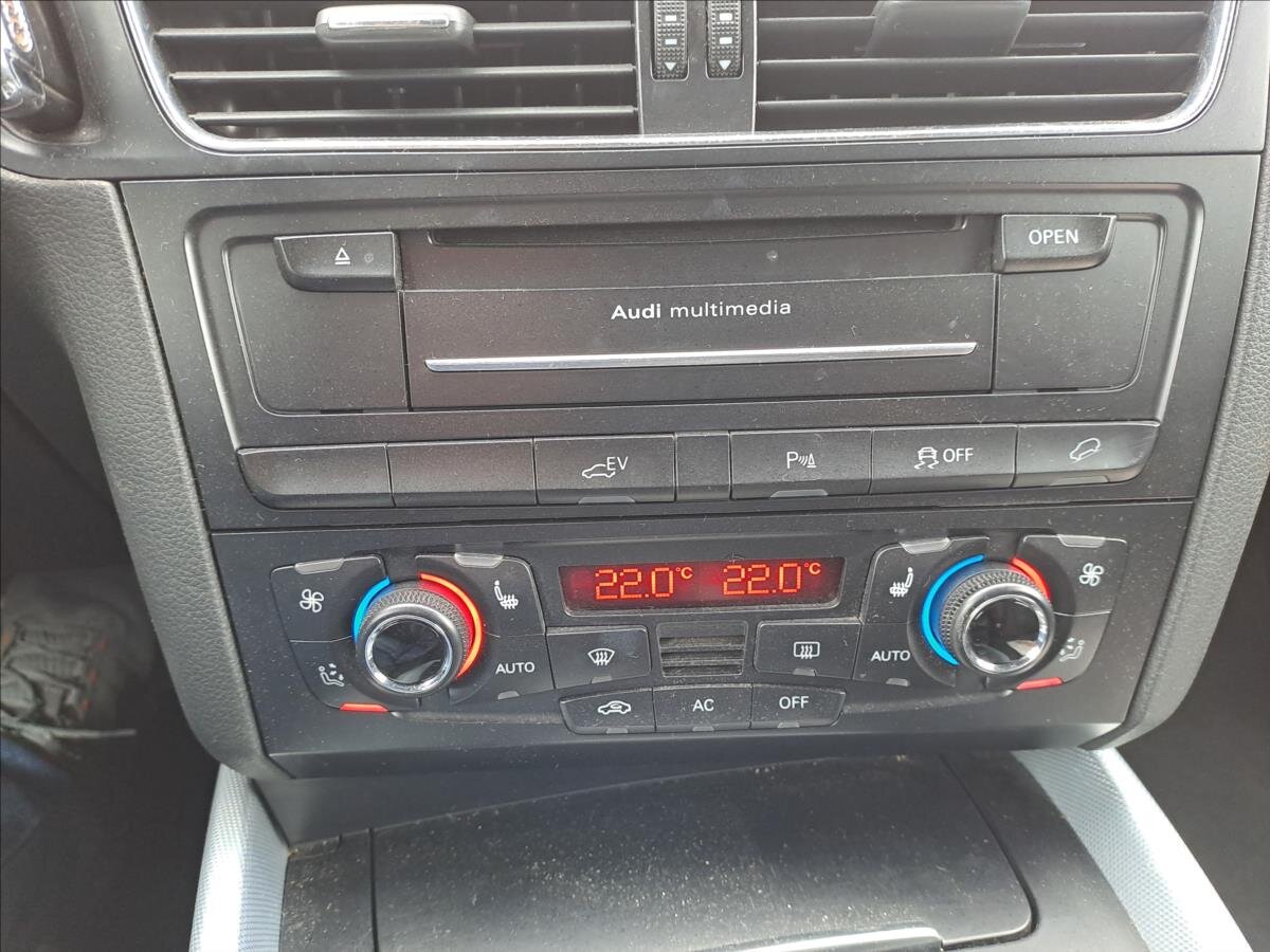 Audi Q5 SUV / Terénní 2,0 l 155 kw