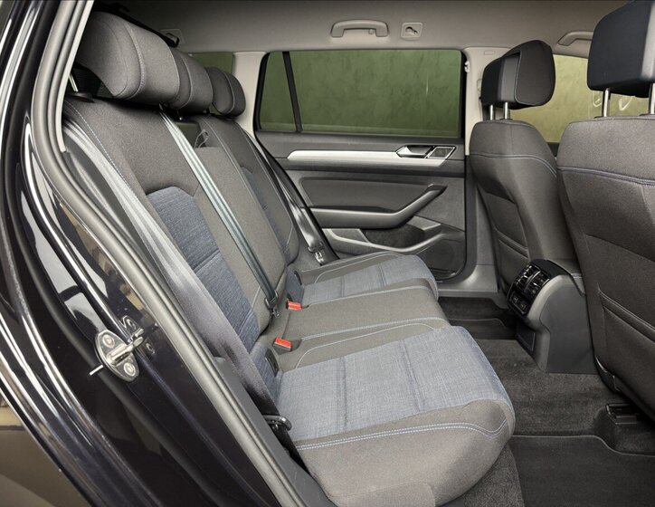 Volkswagen Passat 14