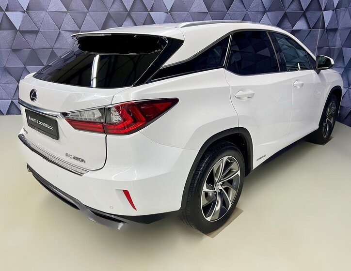 Lexus RX 450h SUV 3,5 l 193 kw