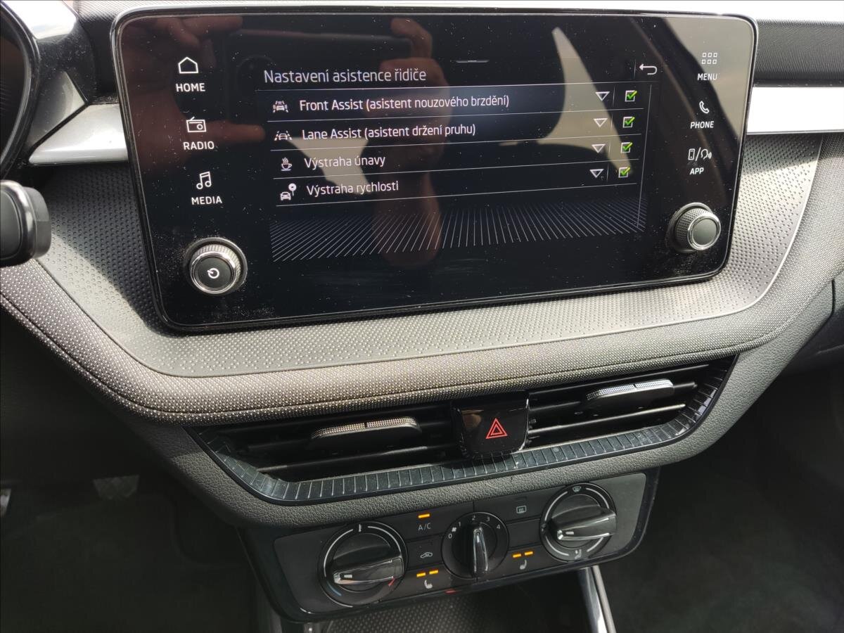 Škoda Fabia Hatchback 999,0 59 kw