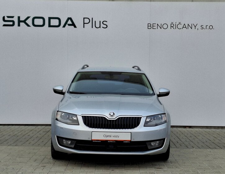 Škoda Octavia Kombi 2,0 l 110 kw
