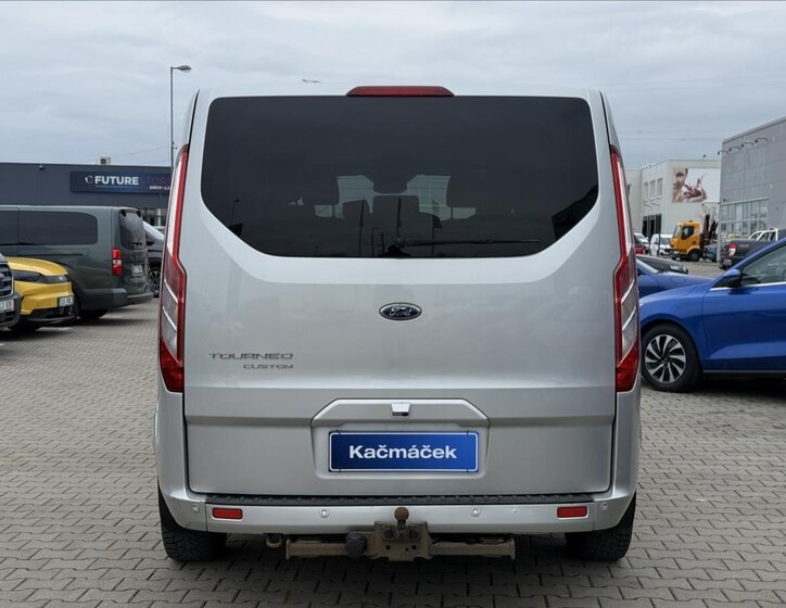 Ford Tourneo Custom Ostatní 2,0 l 136 kw